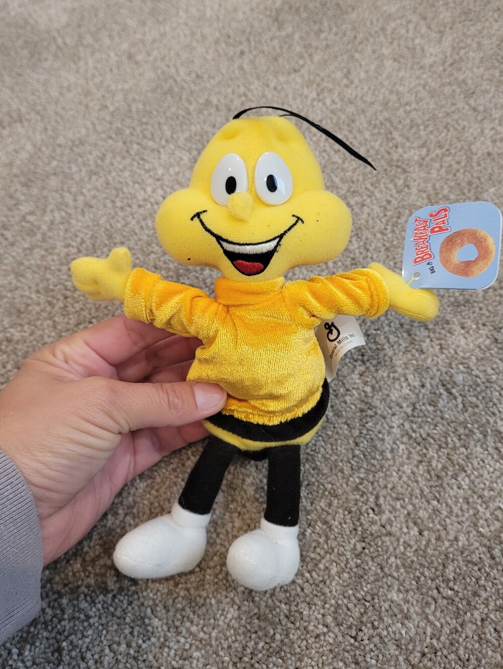 Vintage Breakfast BabiesBeanbag HONEY NUT CHEERIOSBEE Plush General Mills 1997